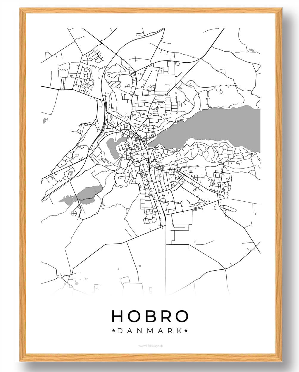 Hobro Byplakat - Elegant Hvid Dekoration til Dit Hjem