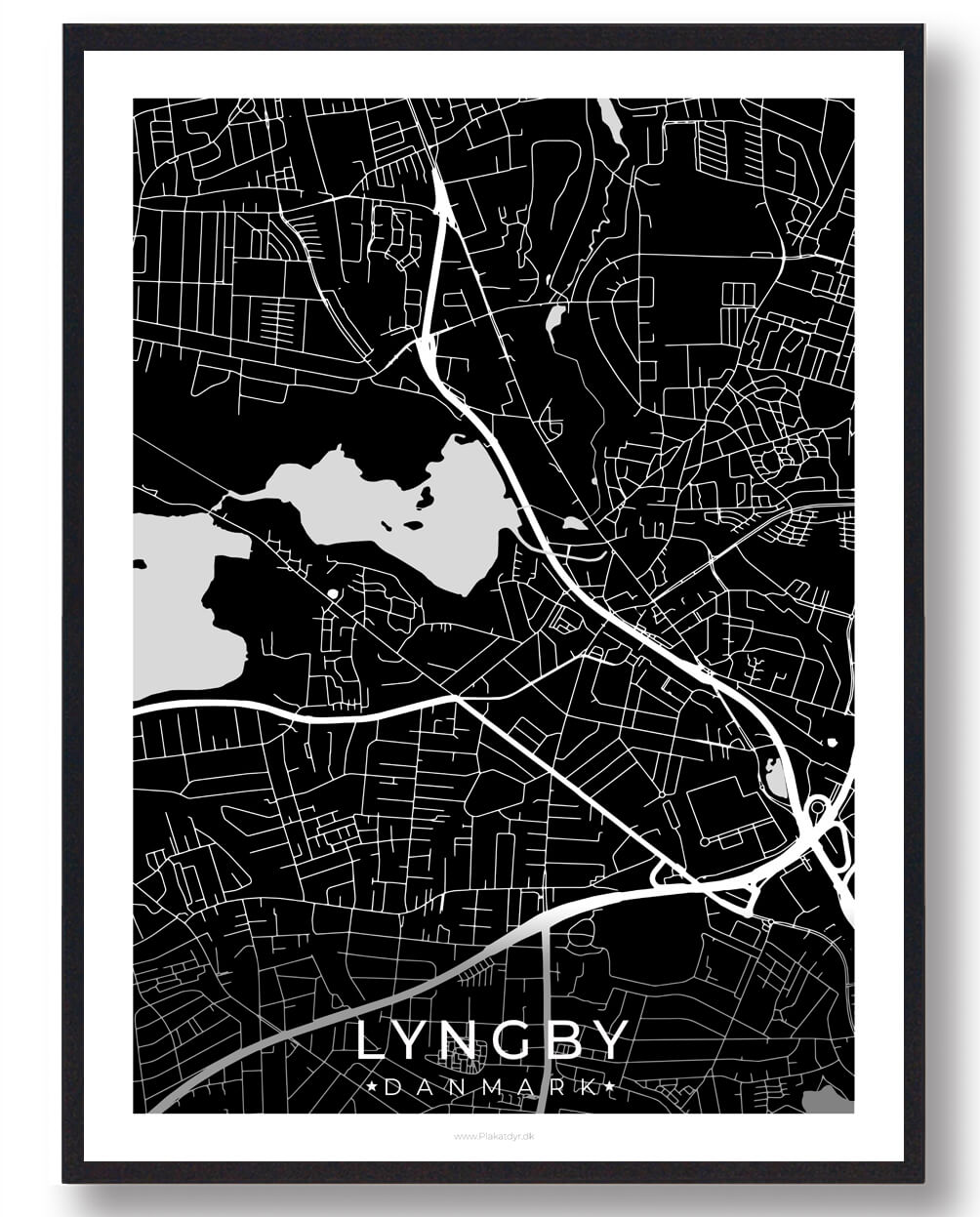 Lyngby By Plakat - Sort til Dit Hjem