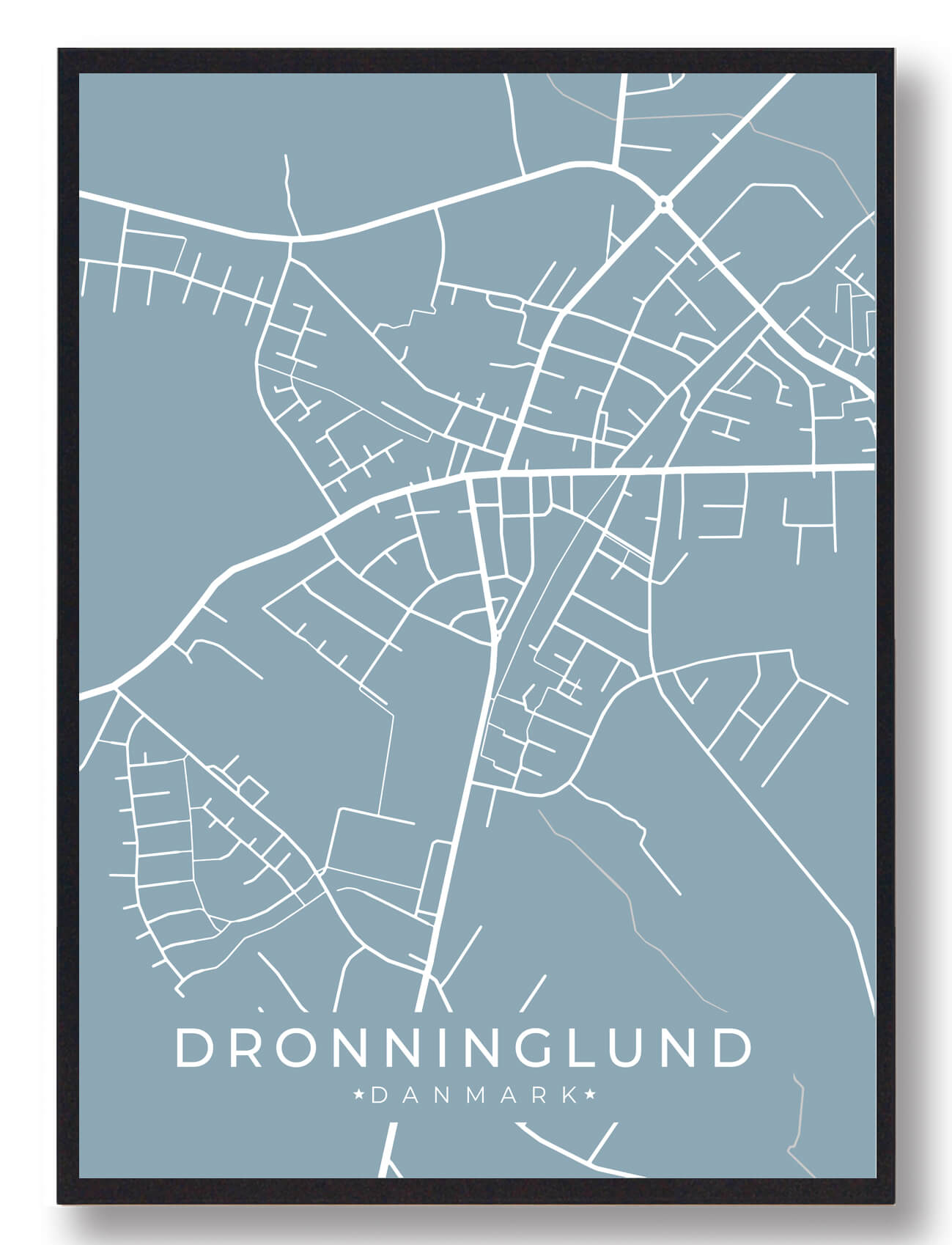 Dronninglund Byplakat i Lyseblå – Nordjylland Design