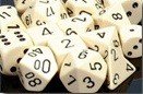 10 Opaque D10 Terninger i Elfenben med Sort - Tilbud!