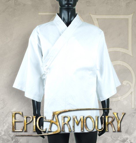 Asiatisk inspireret hvid kimono til rollespil – Epic Armoury