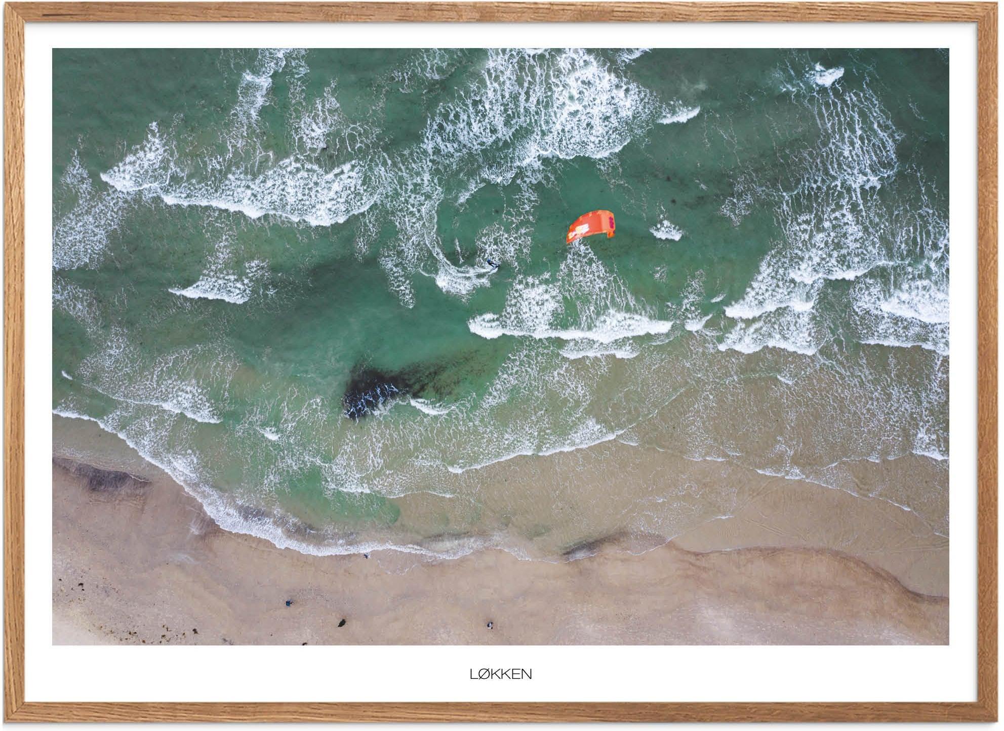 Plakat Løkken Surfer Naturplakat Plakater Nordjylland Plakat Plakatsnedkeren Drone-plakater