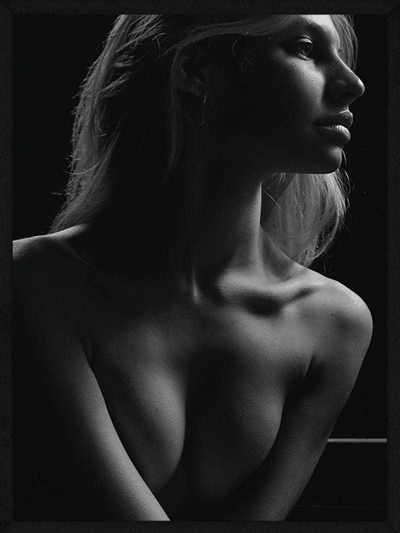 Forførende Kvinde Plakat – Elegant Kunst til Dit Hjem