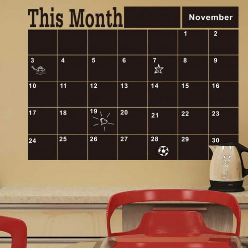 Elegant månedskalender til kridt – perfekt til hjemmet!