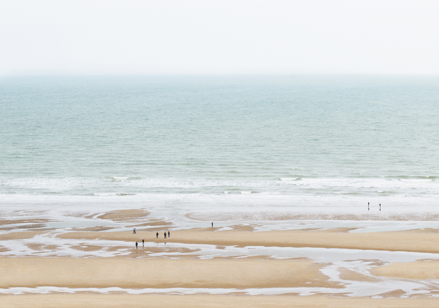 Omaha Beach Kunsttryk – Unikt Værk til Dit Hjem