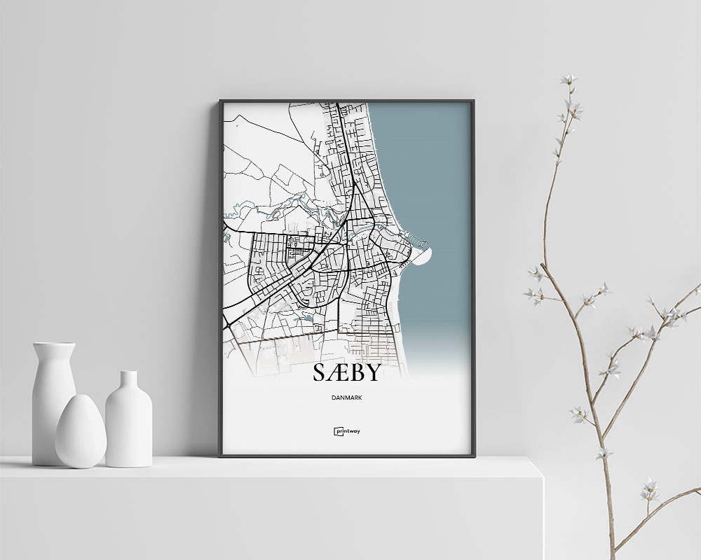 Sæby Bykort Plakat – Minimalistisk Kunst til Dit Hjem