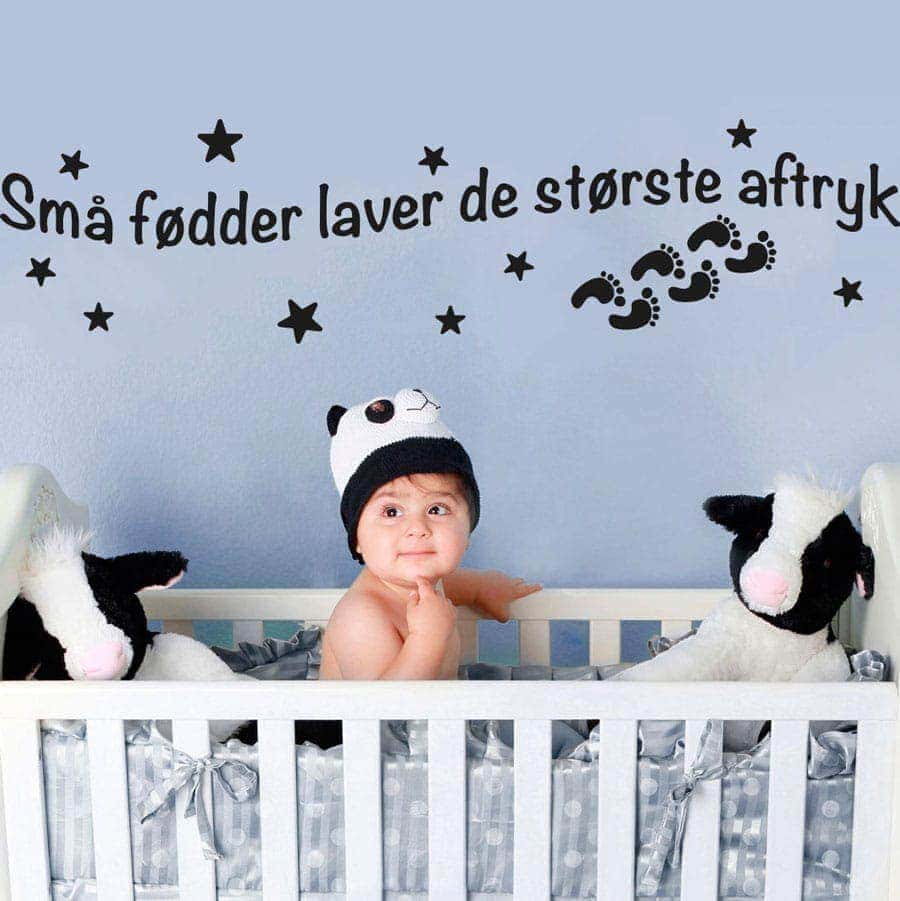 Små Fødder Wallsticker – Søde dekorationer til børneværelset