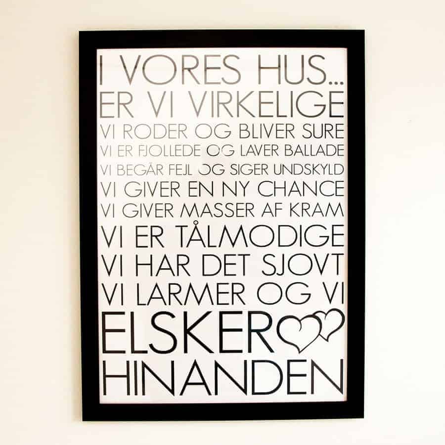 Elegant Sort Træramme til A2 Plakater – Perfekt til Hjemmet!