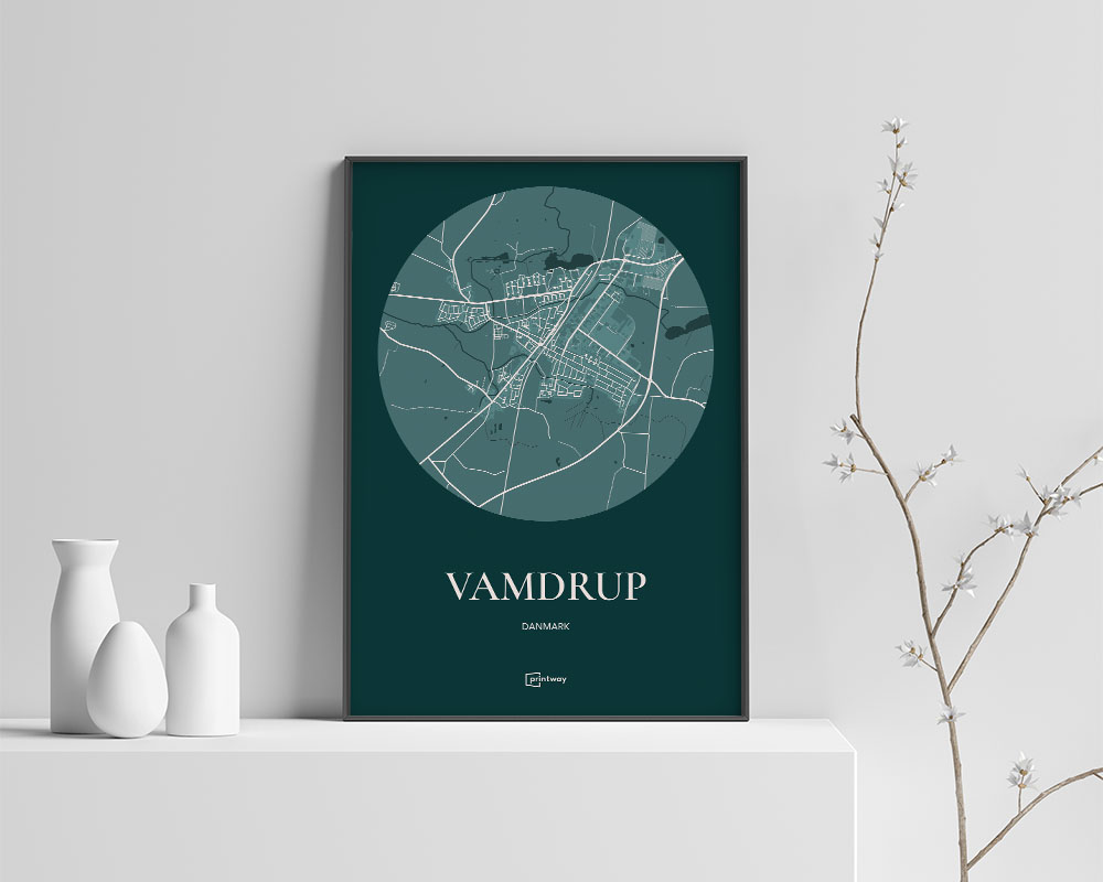 Vamdrup Bykort Plakat i Skovgrøn – Elegant A4 Design
