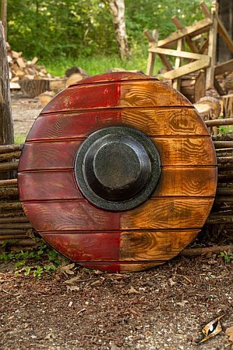 Drang Shield 226 128 147 Epic Armoury 226 128 147 Red Wood 50cm 226 128 147 Live Rollespils Skjold