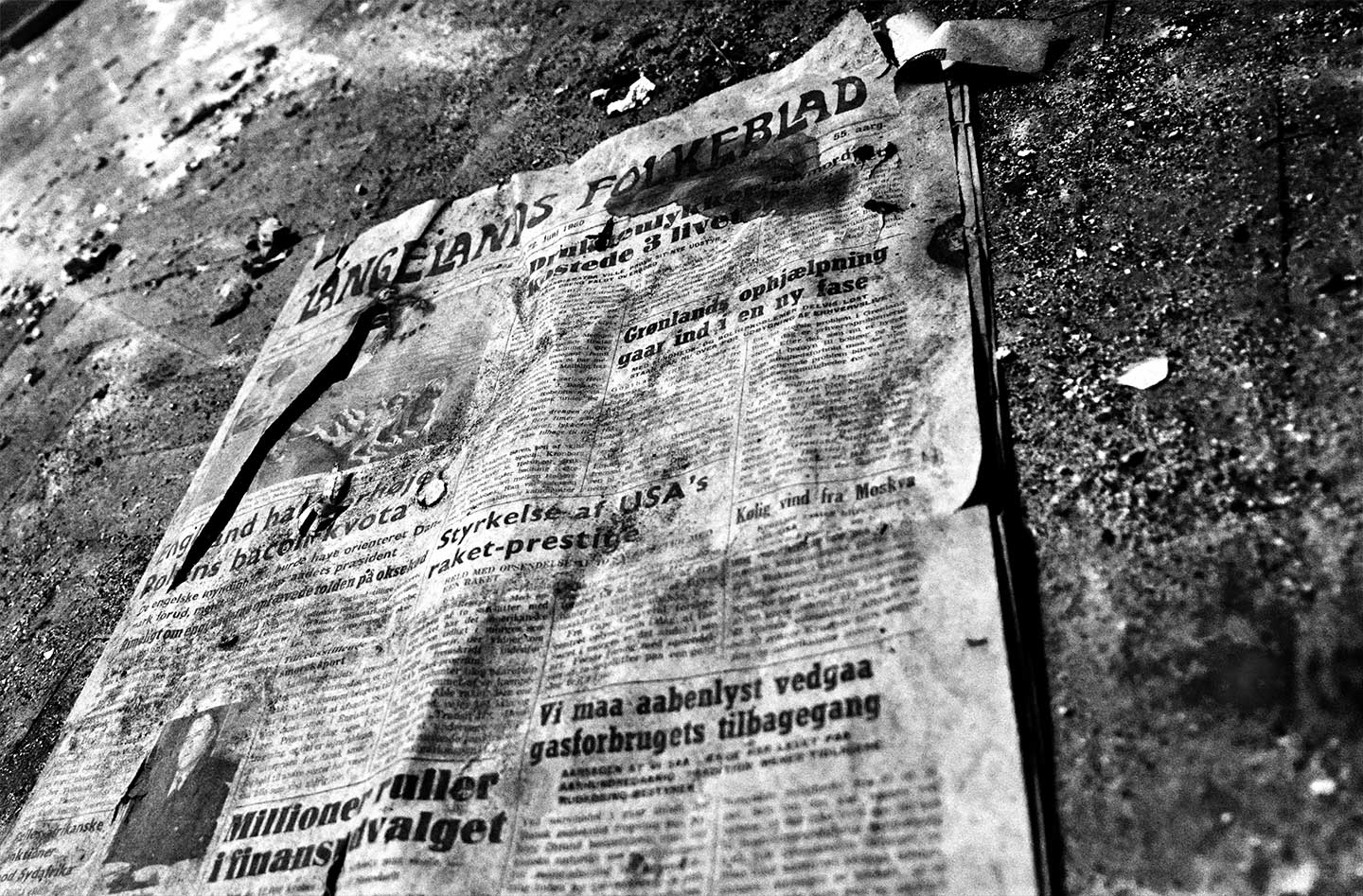 Unikt foto "Old News" af Palle Hasling Jakobsen