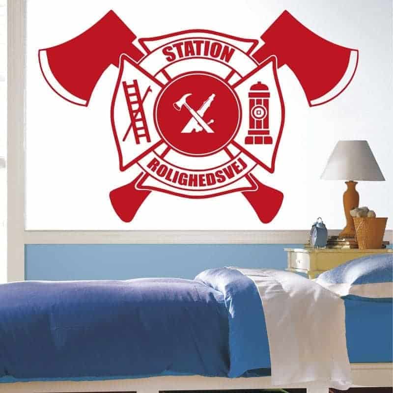 Brandstation Vægklistermærke til Børneværelset - Fantastisk Dekor!